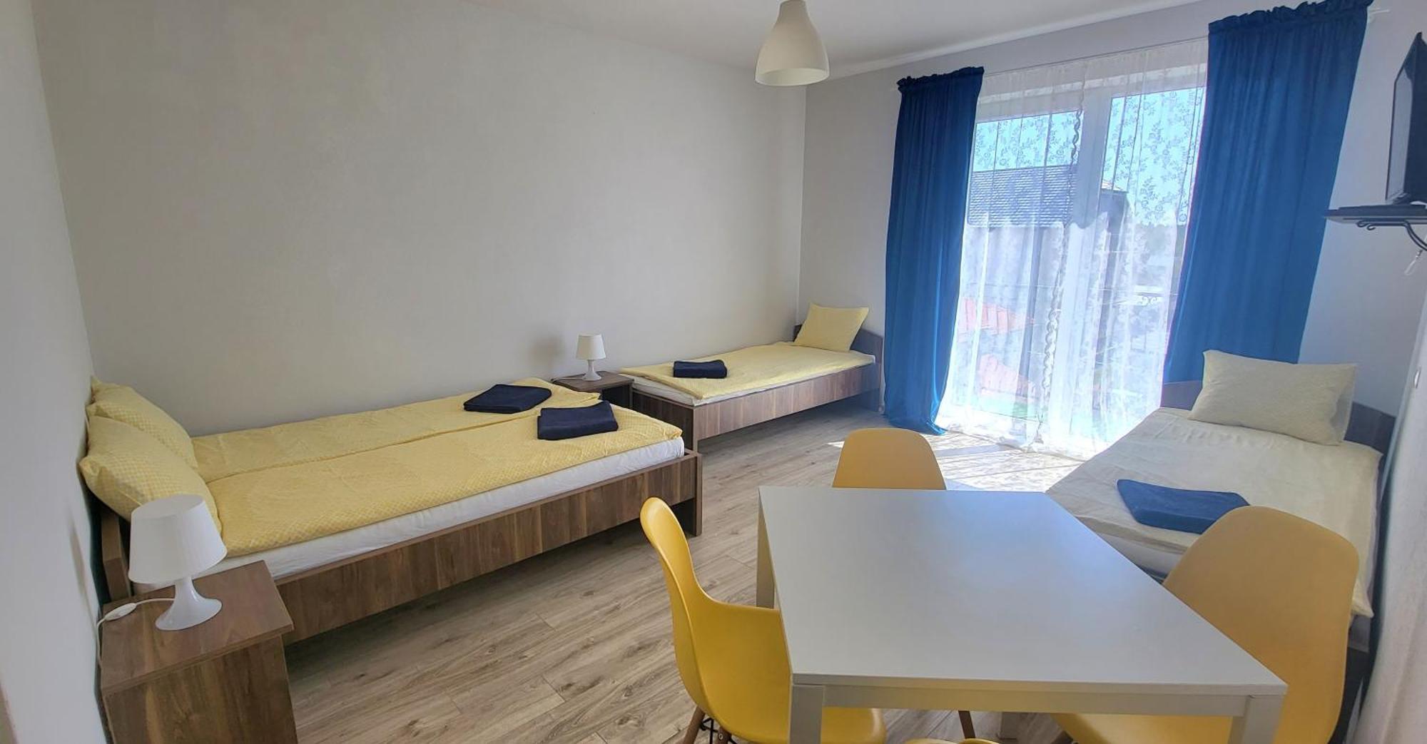 Emada- Pokoje Goscinne I Studia Ostrowo  Room photo